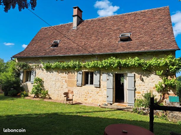 Ravissante lotoise renovée et sa dependance à 5 mn de figeac (lot)