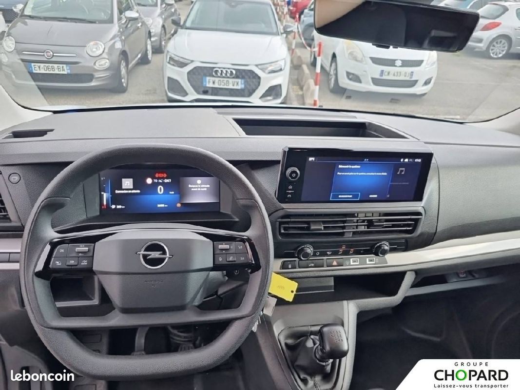 Opel vivaro fgn taille m bluehdi 145 s&s eat8 (image 15)