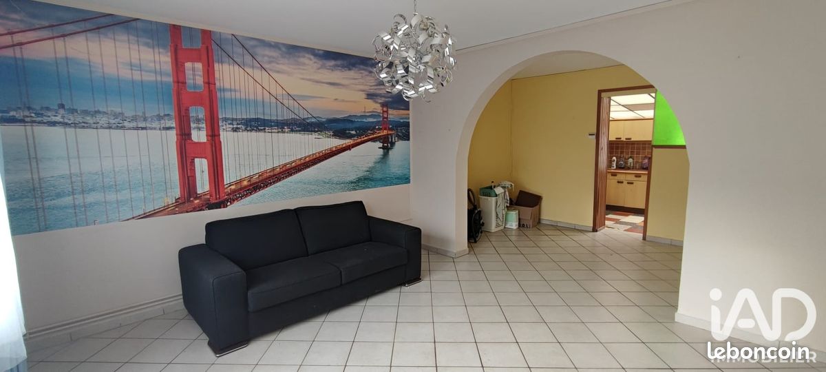 Maison 5 pièces 85 m² · à Lille · 85 m² · 198 000 €