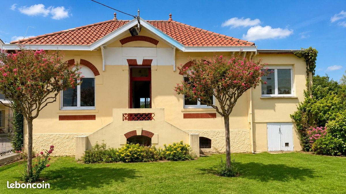 Maison 10 pièces 180 m² · à Bègles · 180 m² · 470 000 €
