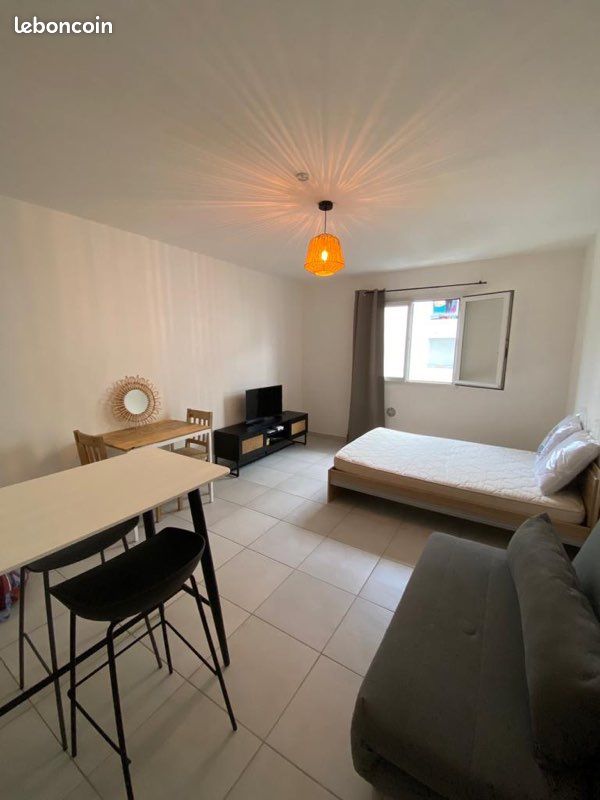 Appartement 1 pièce 27 m² · à Saint-Denis · 27 m² · 560 €/mois