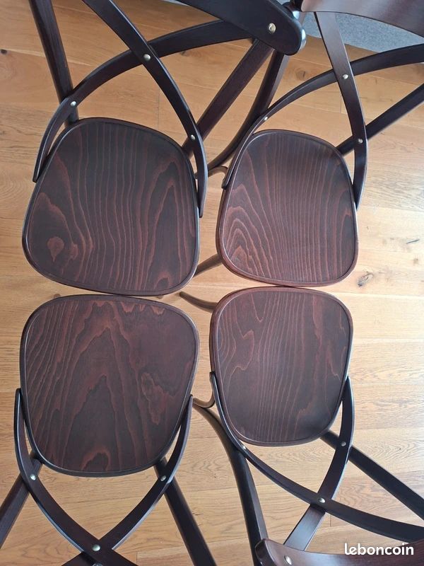 Chaises style "bistrot en bois courbé en bois massif noyer" (image 2)