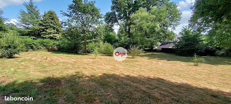 Terrain 1 600 m² Pluherlin