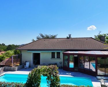 Maison 1 030 000 € - 225 m²