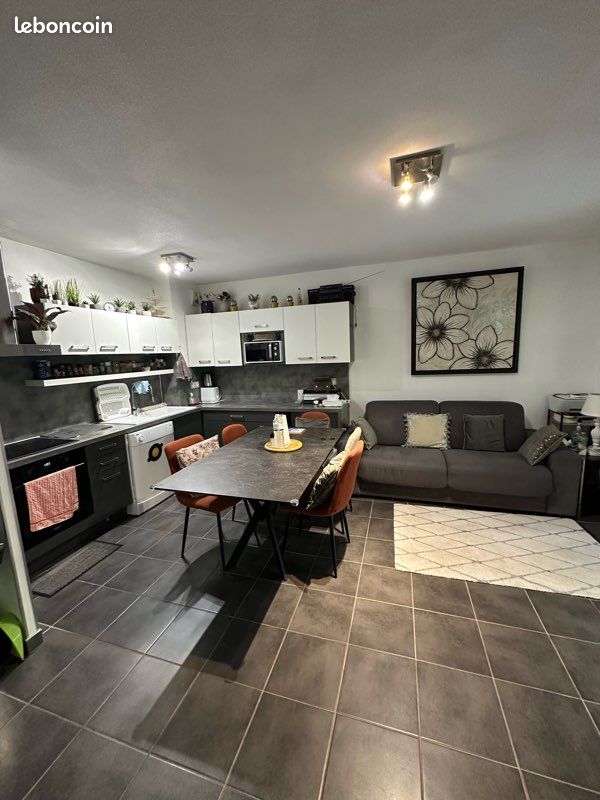 Appartement 3 pièces 65 m² · à Le Luc · 65 m² · 189 000 €