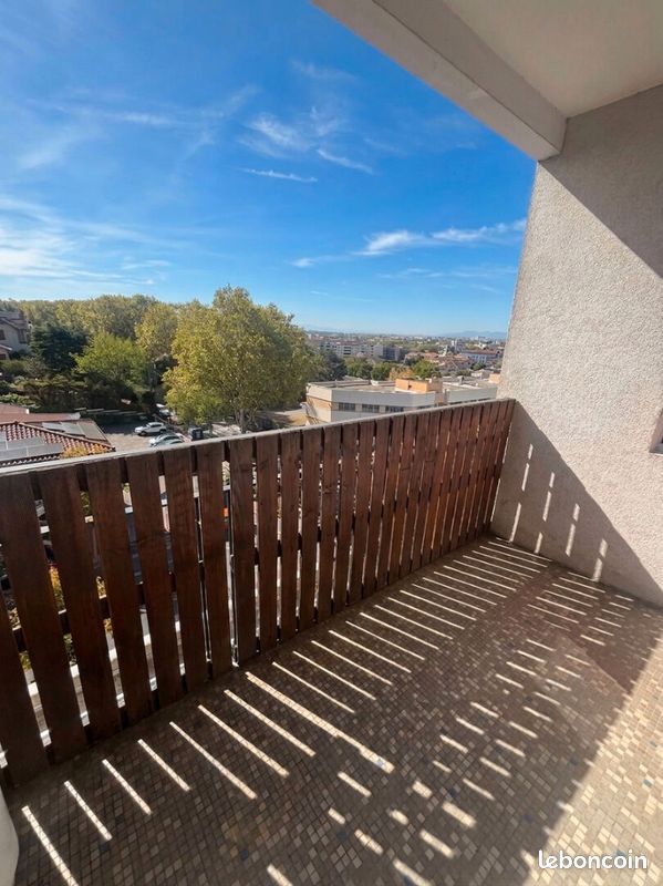 Appartement 2 pièces 48 m² · à Décines-Charpieu · 48 m² · 125 000 €