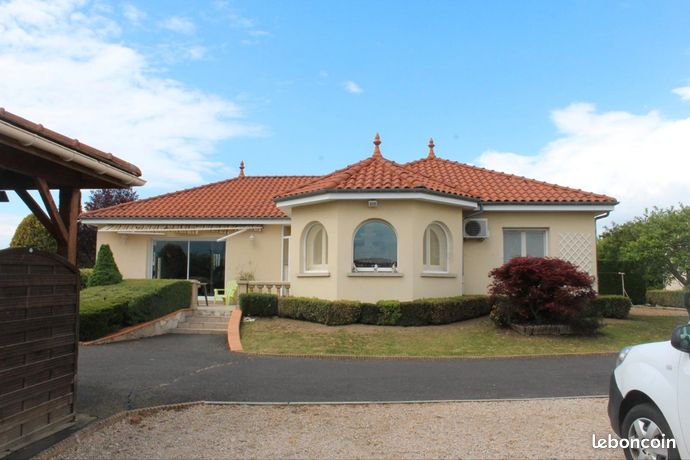 À 15 min d’Issoire – Villa plain-pied 160 m² + dépendance 100 m² aménageable sur 2 226 m² de terrain