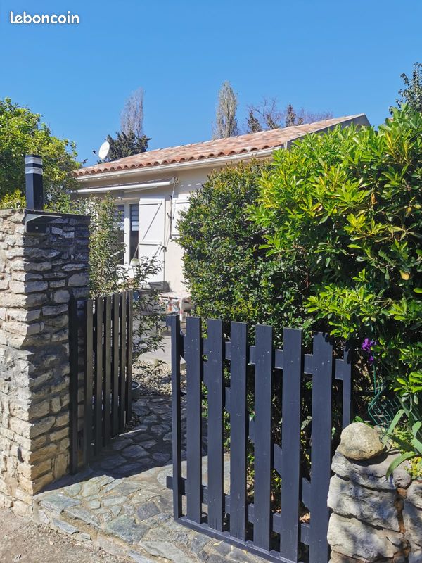 Location (image 1)