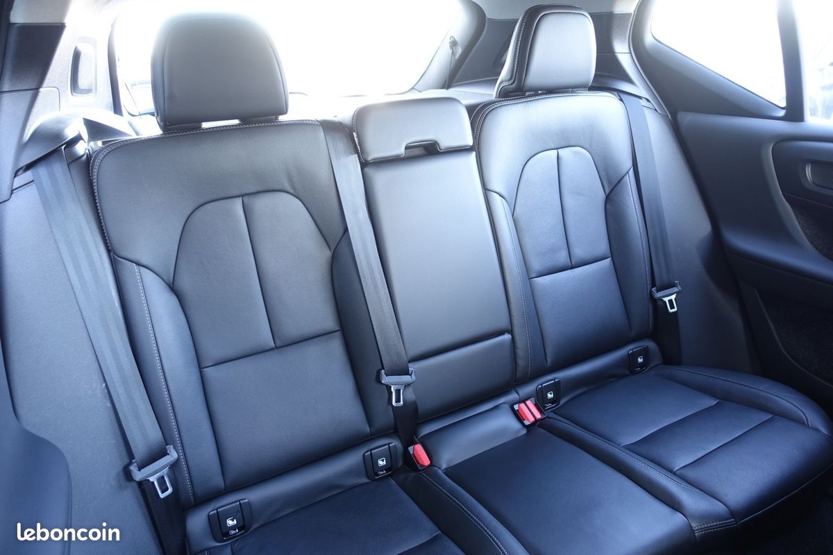 XC40 T4 Hybride Rechargeable Geartronic Inscription 211ch Cuir sport/Gps Europe/Carplay/Accès confort/Régulateur/1*Main/Garantie 12 mois (image 7)