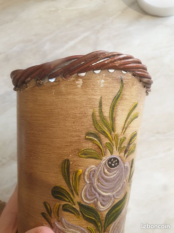 Cache vase en métal peint (image 2)