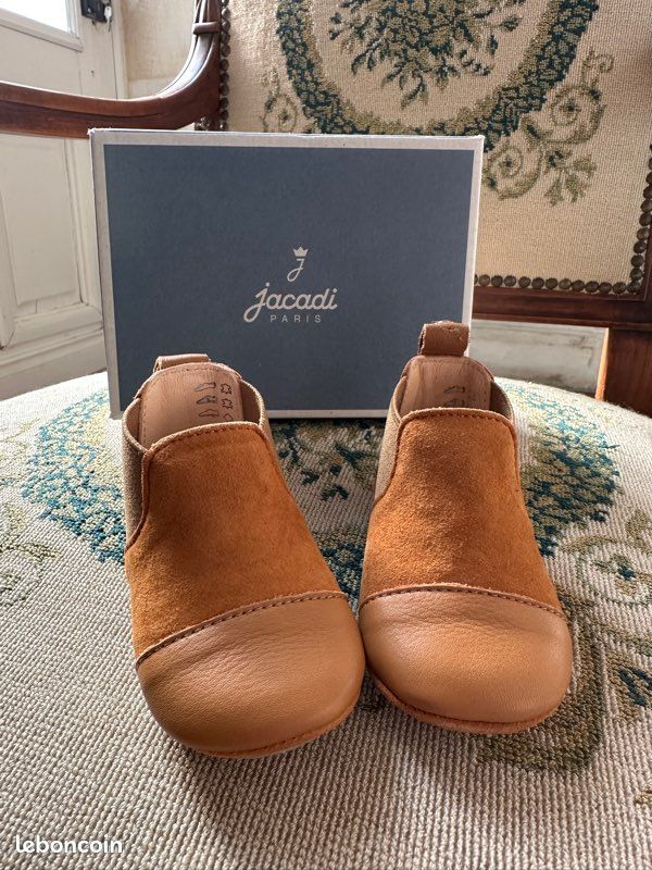 NEUF Jacadi chaussons pantoufles chaussures marron camel cuir 17