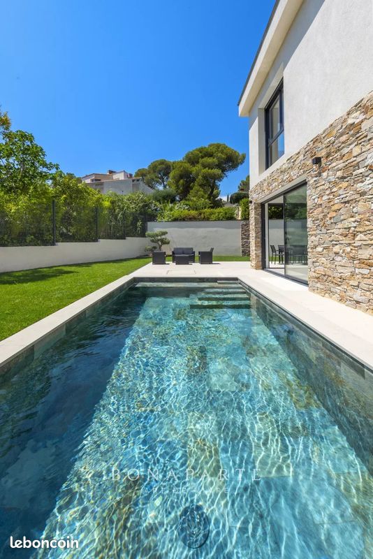 Maison 6 pièces 160 m² · à Saint-Raphaël · 160 m² · 980 000 €