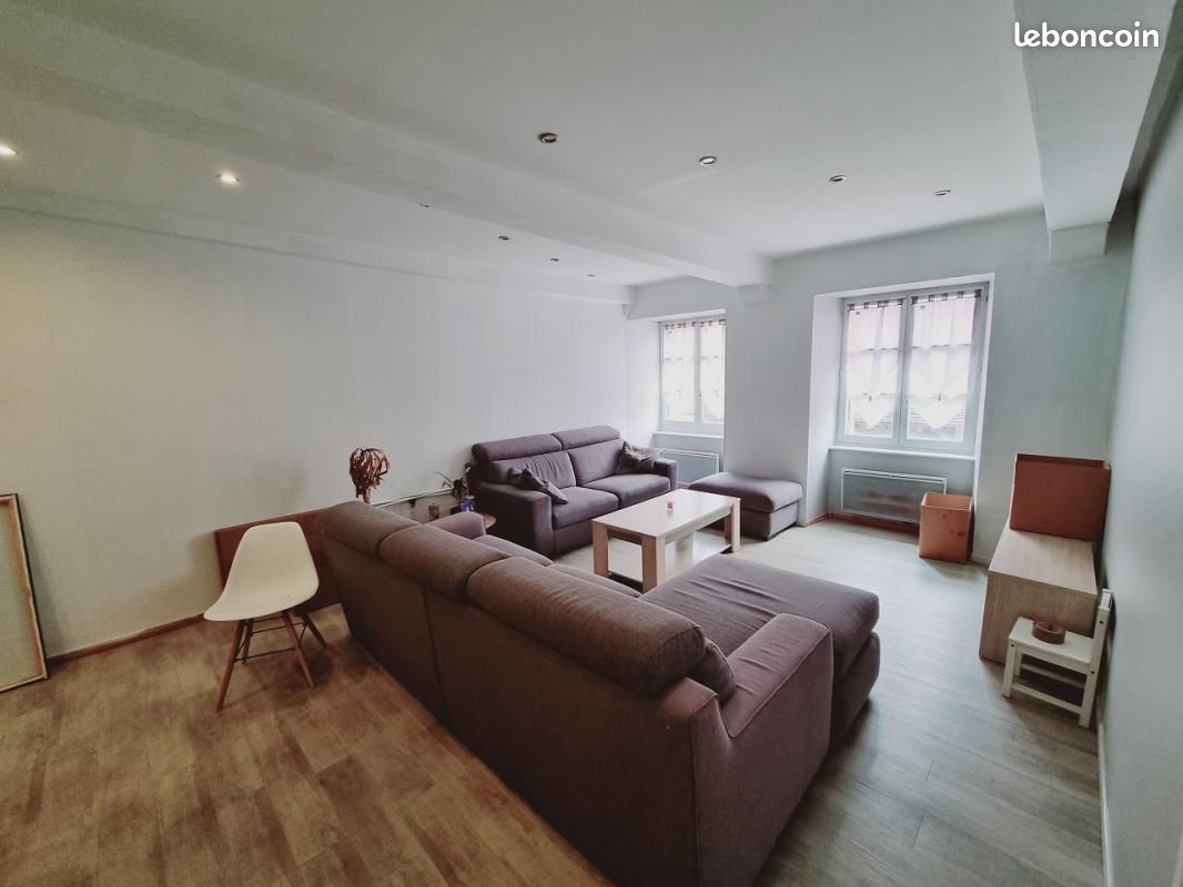 Appartement 3 pièces 76 m² · à Crémieu · 76 m² · 835 €/mois