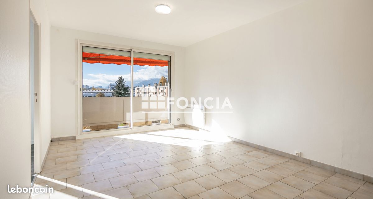 Appartement 4 pièces 64 m² · à Grenoble · 64 m² · 112 000 €