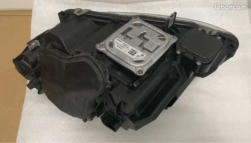Phare Bi-Xénon Directionnel BMW E92 / E93 Droit (image 3)
