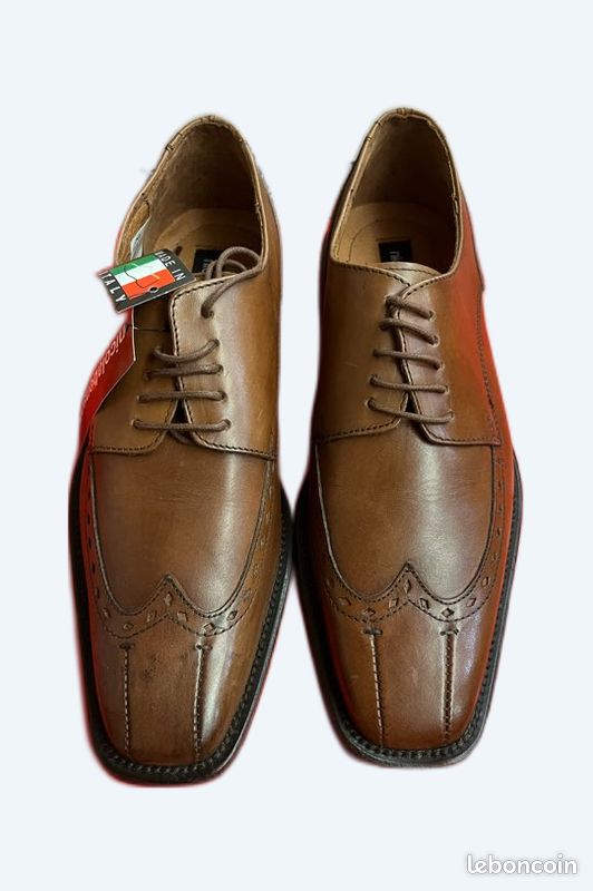 Vend chaussures homme taille 40 neuf jamais porté Nicola benson de