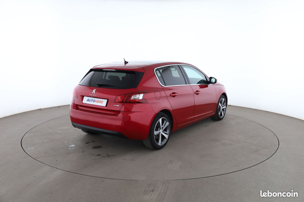 Peugeot 308 1.2 PureTech Allure 130 ch (image 3)