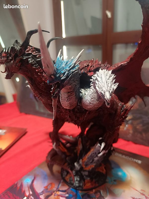 Tiamat impression résine (image 5)