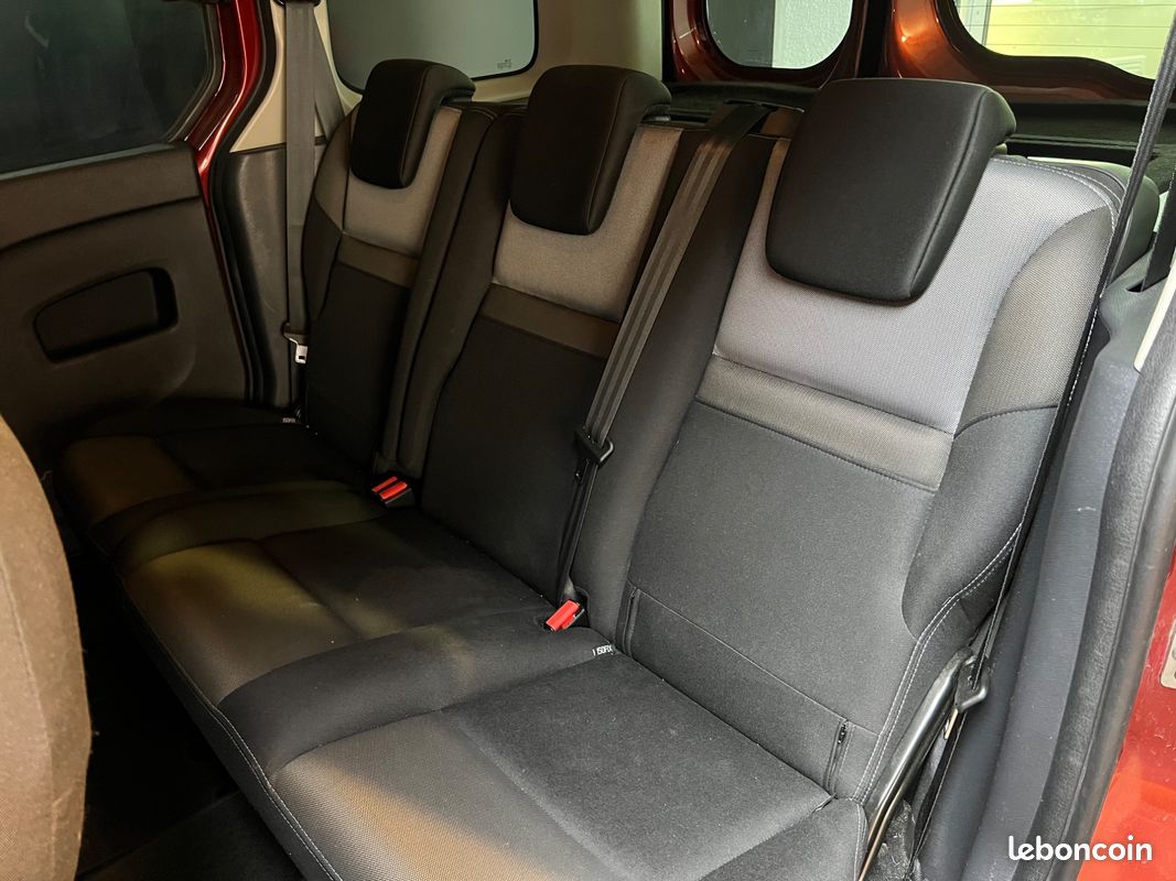 RENAULT KANGOO COMBI 1.5 BLUEDCI 115Ch INTENS (image 6)
