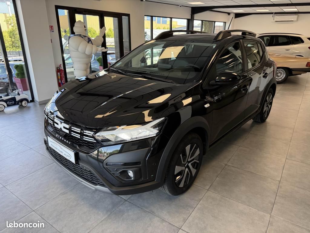 DACIA SANDERO STEPWAY 1.0 TCe 90 Expression + PACK CITY PHASE 2 (image 1)