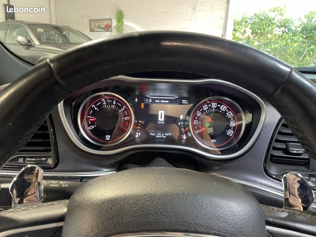 Dodge Challenger SXT V6 3.6 305CH -FLEXFUEL-IMMATRICULÉE FRANCE- (image 27)