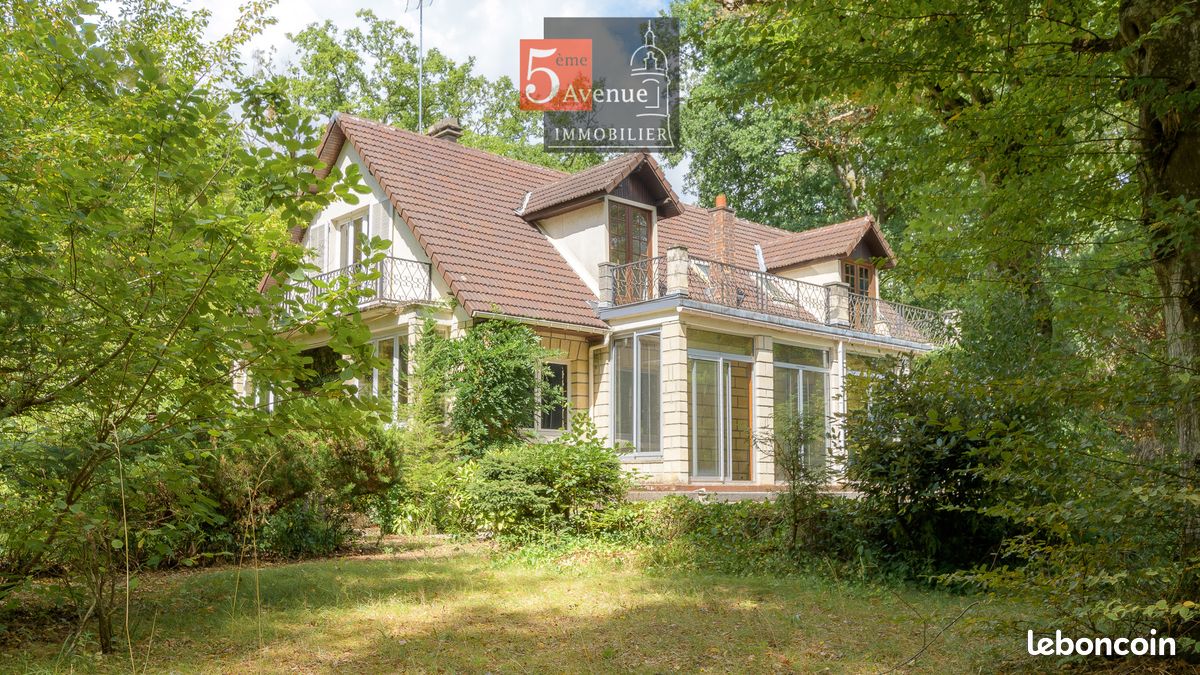 Maison 7 pièces 185 m² · à Lamorlaye · 185 m² · 555 000 €