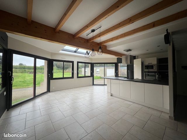 Maison 5 pièces 115 m² · à Saint-Renan · 115 m² · 1 100 €