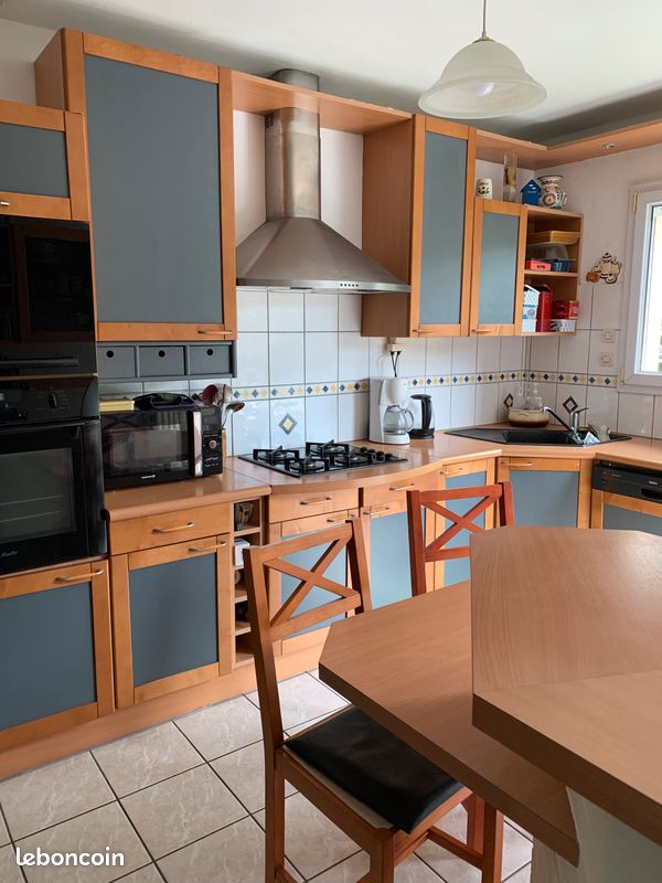 Maison a louer bruz - 7 pièce(s) - 150 m2 - Surfyn