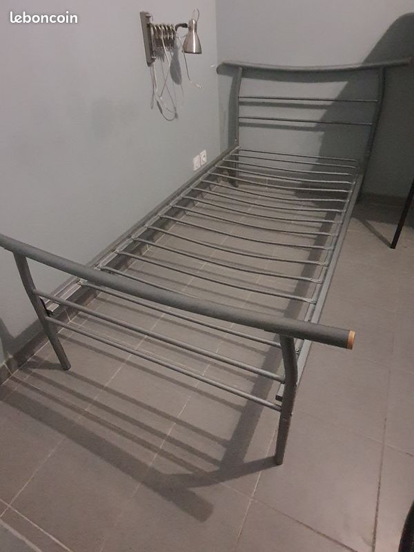 Lit métal 90x190 sommier intégré (image 1)
