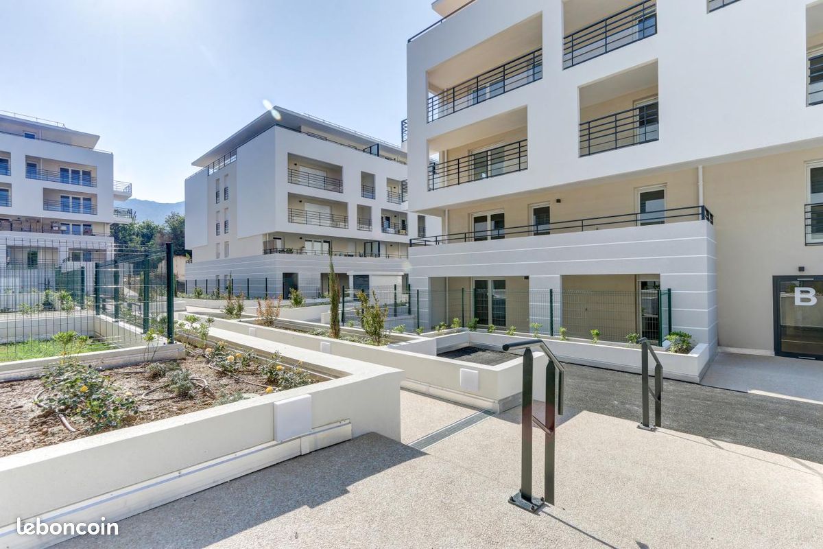 Appartement 2 pièces 46 m² · à Marseille · 46 m² · 799 €
