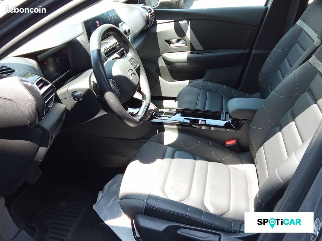 CITROEN C4 BlueHDi 130 S&S EAT8 Shine (image 9)