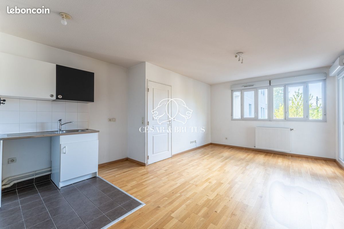 Appartement 2 pièces 44 m² · à Villeurbanne · 44 m² · 135 000 €