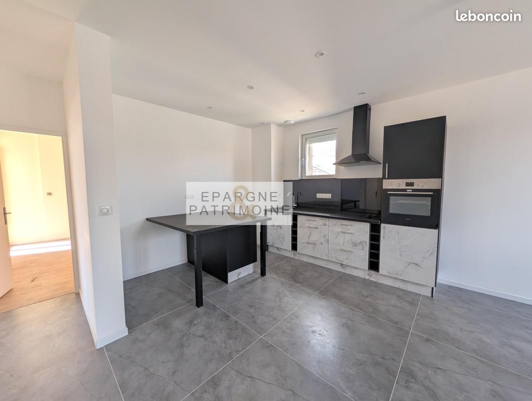 Appartement 4 pièces 87 m² · à Le Péage-de-Roussillon · 87 m² · 185 000 €