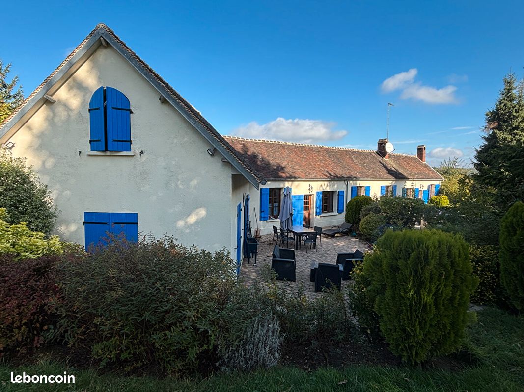 Maison 8 pièces 164 m² · à Noailles · 164 m² · 346 000 €