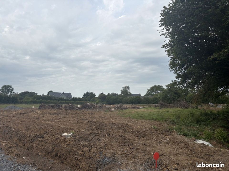 Terrain 1 075 m² Saint Etienne La Thillaye · à Saint-Étienne-la-Thillaye · 180 000 €