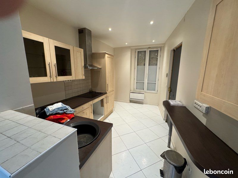 Appartement 3 pièces 60 m² · à Romainville · 60 m² · 950 €/mois