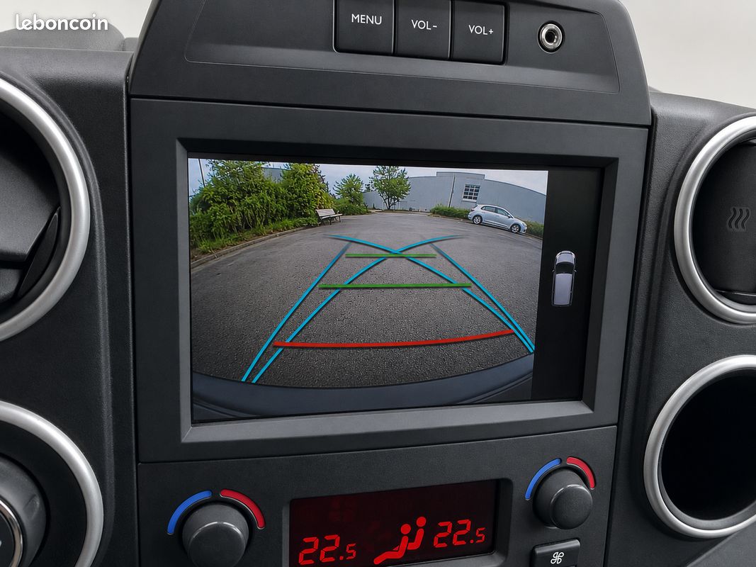 Berlingo 1,6 HDI Shine 120ch - V.Neuf 28.050e - Gtie 12+ - Satisfait/Remboursée pendant 15j - GPS 16/9 Carplay - Toit Panoramique - Régulateur - Caméra/Radar Recul - S.Chauffants - Attache R (image 7)