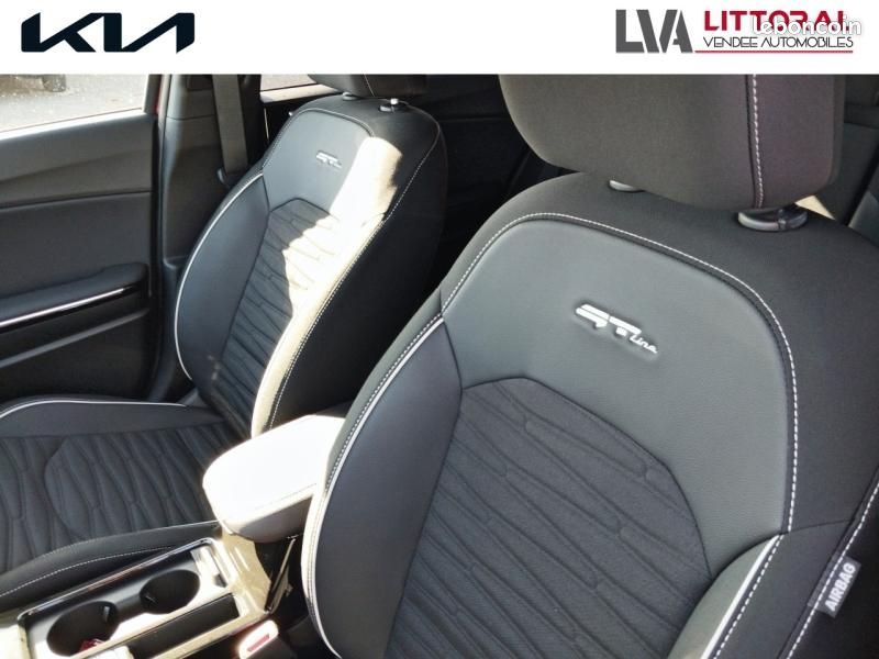 Kia ProCeed 1.5 T-GDi 140ch GT-line DCT7 (image 12)