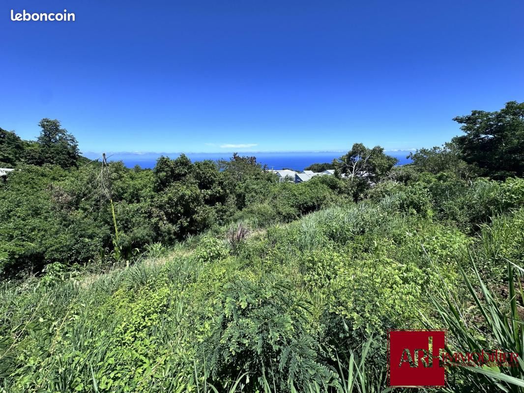 Terrain 1 289 m² Saint Paul · à Saint-Paul · 199 900 €