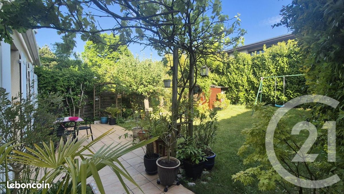 Maison 6 pièces 114 m² · à Vauréal · 114 m² · 398 000 €