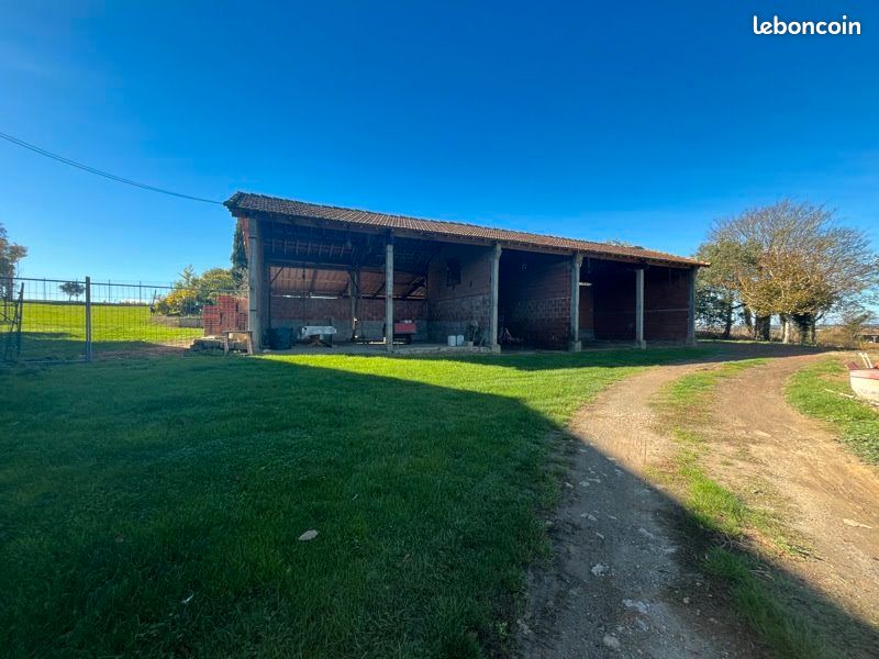 Maison 1 pièce 150 m² · à L'Isle-Jourdain · 150 m² · 213 000 €