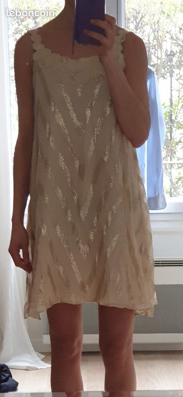 Robe (image 1)
