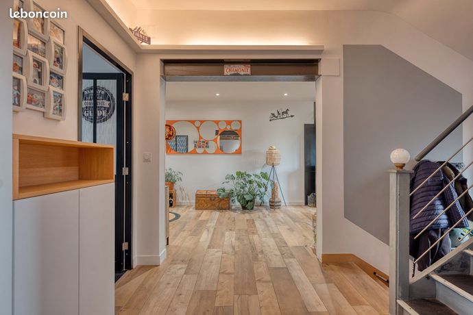 Maison 7 pièces 134 m² — 2