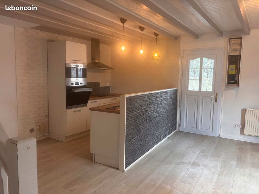 Maison 5 pièces 70 m² · à Saint-Méen-le-Grand · 70 m² · 800 €/mois