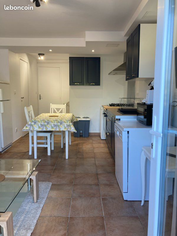 Appartement 2 pièces 50 m² · à Sarlat-la-Canéda · 50 m² · 590 €