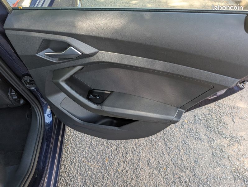 Audi A1 SPORTBACK 30 TFSI 110CH ADVANCED S TRONIC 7 (image 18)