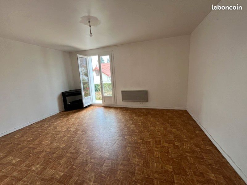 Maison 2 pièces 49 m² · à Saint-Yrieix-la-Perche · 49 m² · 500 €/mois