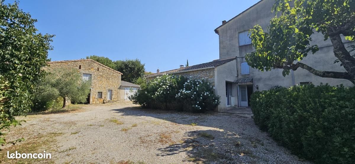 Maison 6 pièces 168 m² · à Saint-Jean-de-Crieulon · 168 m² · 289 000 €