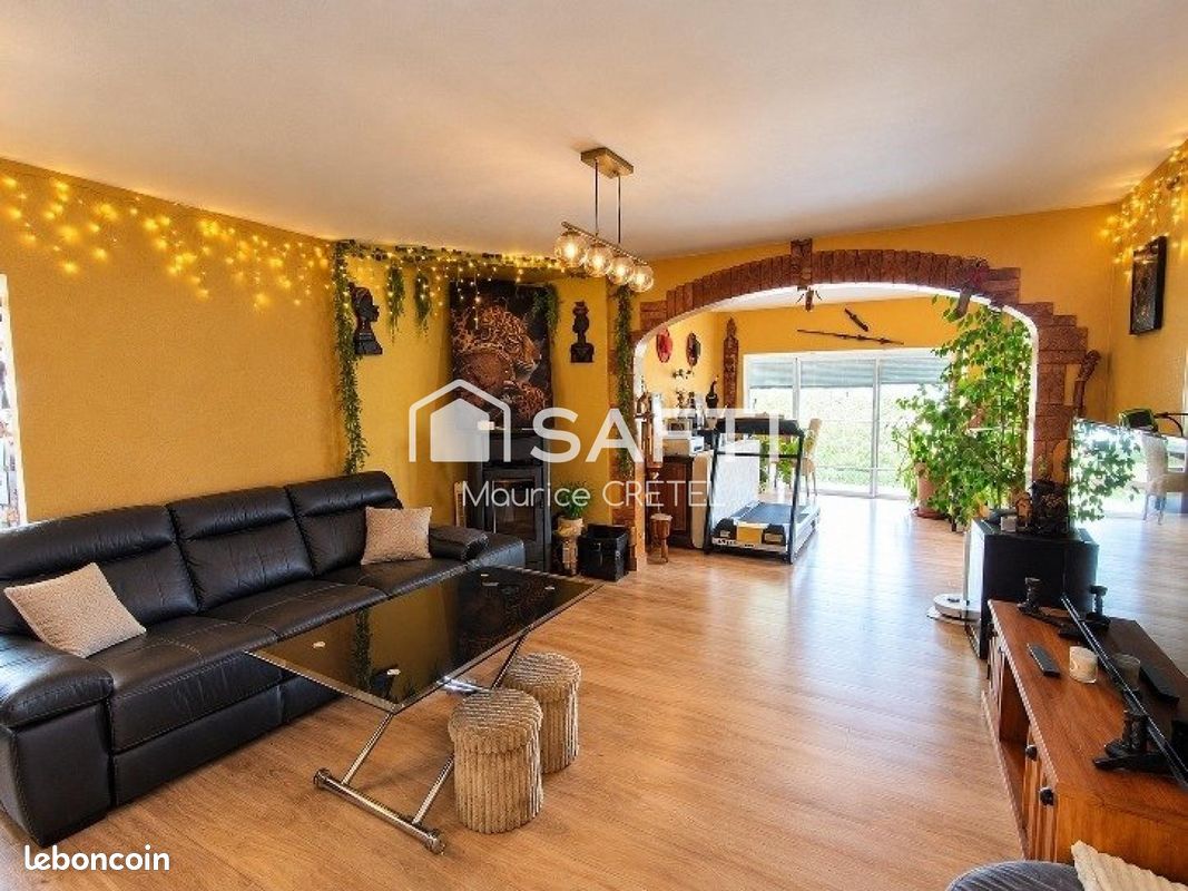 Maison 6 pièces 140 m² · à Beaurepaire · 140 m² · 259 900 €