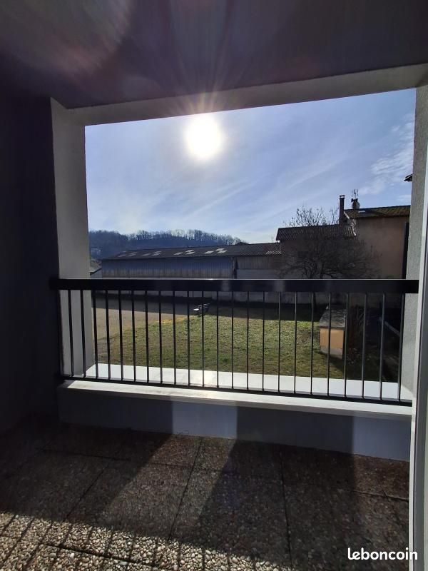 Appartement 3 pièces 73 m² · à Nivolas-Vermelle · 73 m² · 833 €/mois